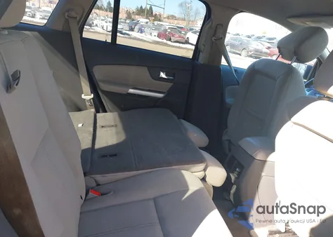 2013 Ford Edge Se z USA, uszkodzony, nr VIN 2FMDK3GC2DBB40998